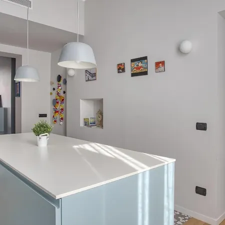Joivy Lovely Apt, Easy Access To Centre Apartment